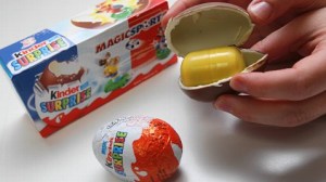 ld_kinder_suprise_egg_ll_130315_wblog