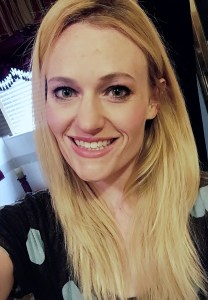 KellyHeadshotPhoto1