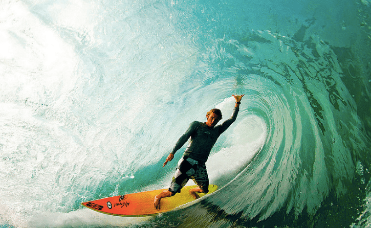 How to Date a Surfer by Lori&nbsp;Brody